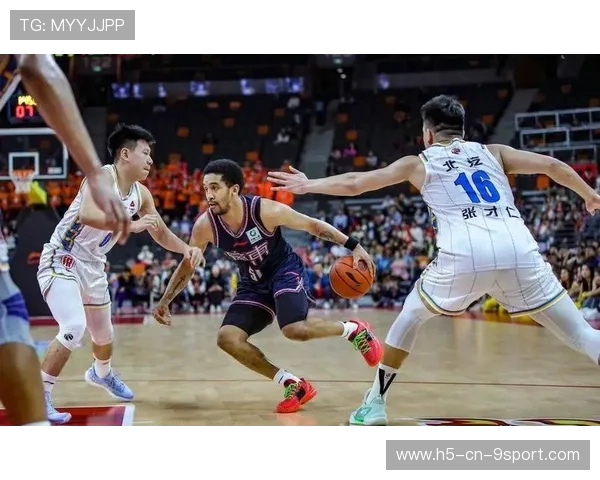 CBA联盟推动联赛职业化发展，cba联赛的发展趋势