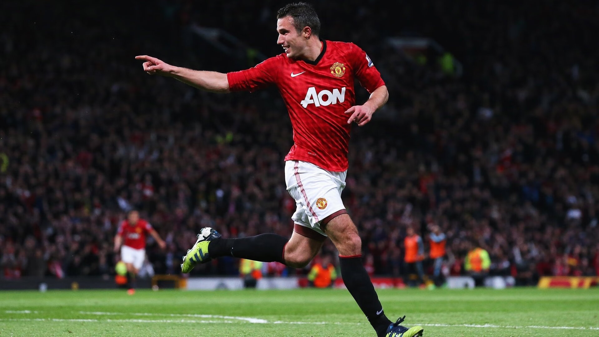 从数字看巅峰，哈兰德追赶C罗的距离还有多远？，哈兰德效力过的球队